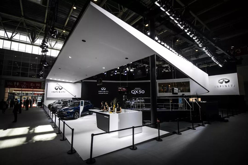 ����Ӣ�����