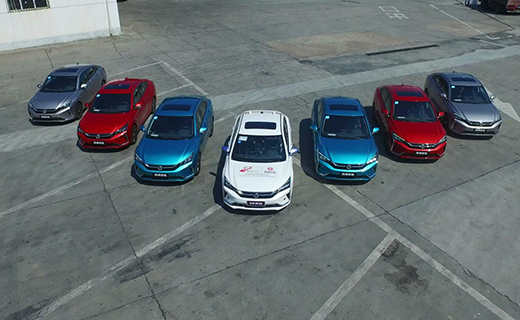 ���ӷ�Ϊ�����Զ���ʻ����